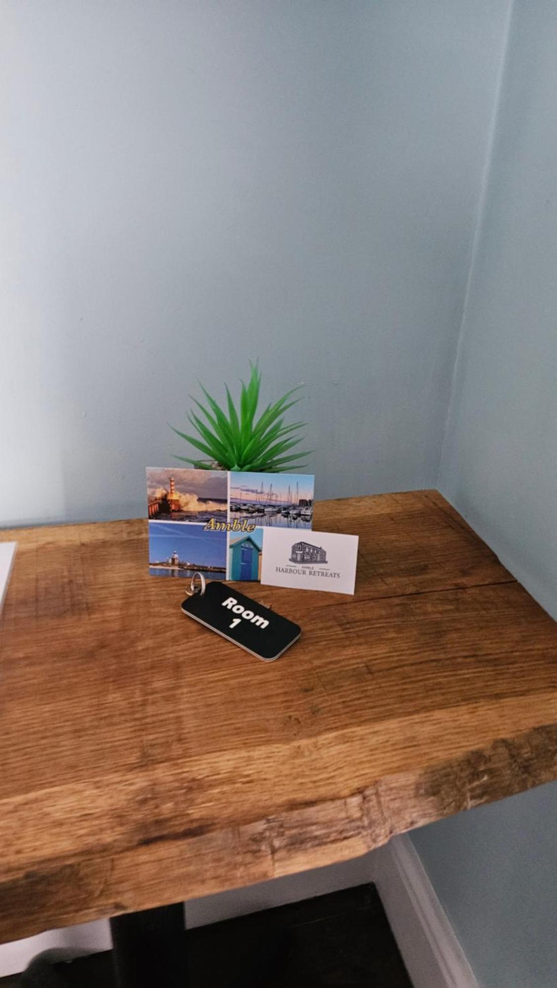ホテル Amble Harbour Retreats エクステリア 写真