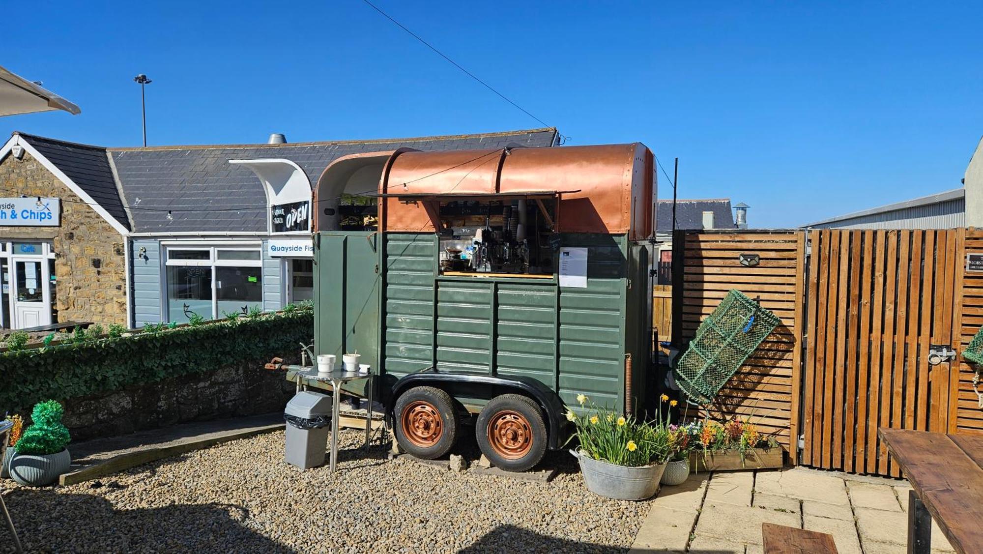 ホテル Amble Harbour Retreats エクステリア 写真